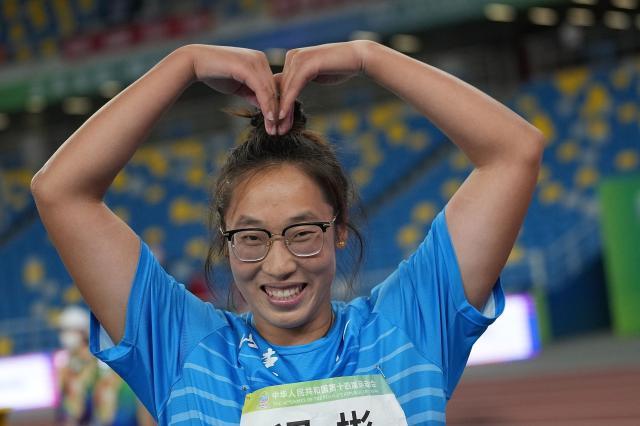 九游体育官方网站-田径世锦赛第6日：冯彬期待突破 刘诗颖吕会会亮相